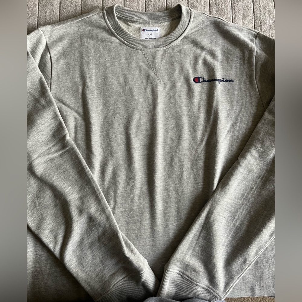 Champion pullover